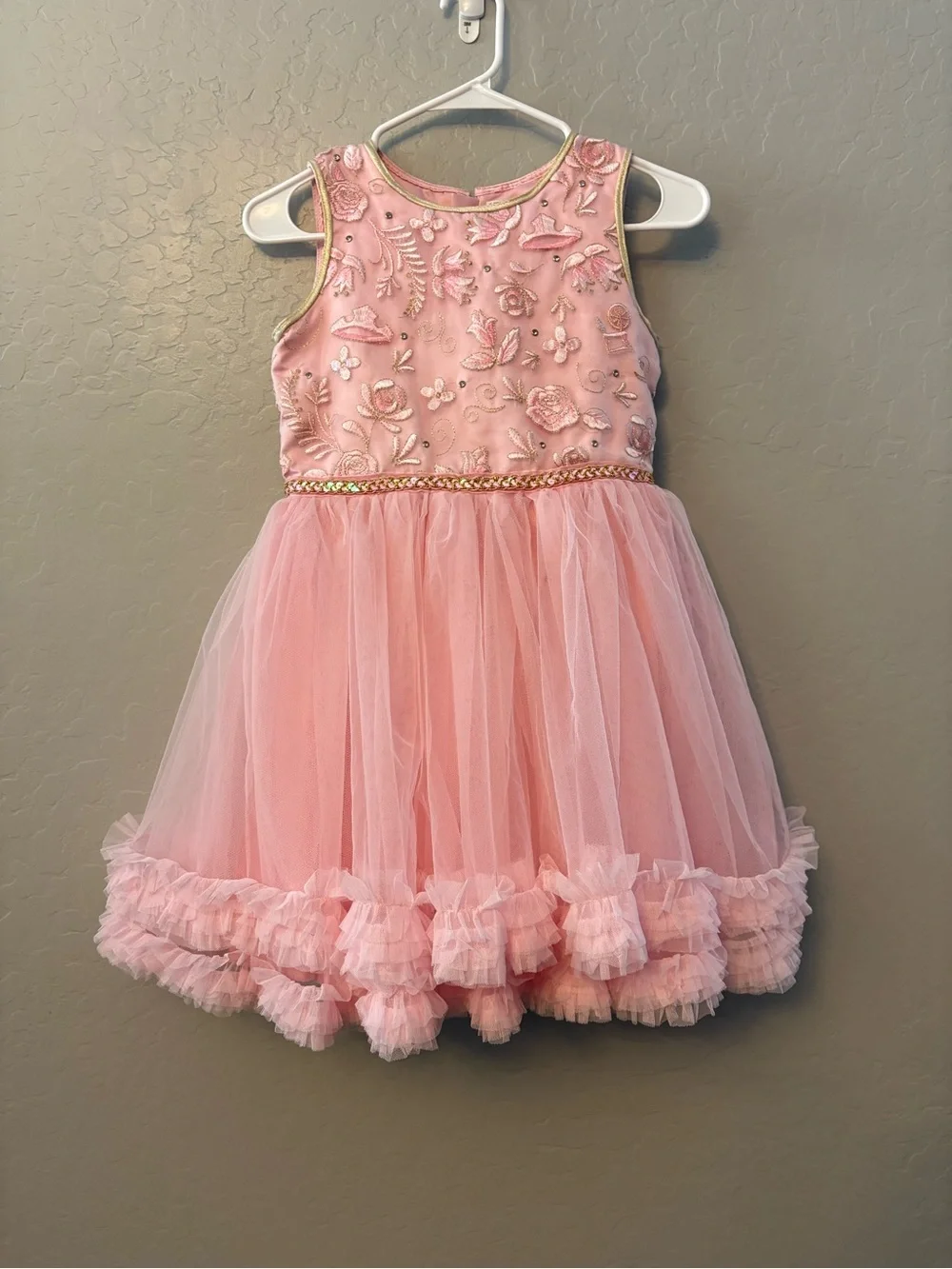 Disney Princess Aurora sleeping beauty fancy party dress embroidery tulle 9/10